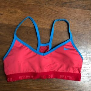 Sports bra